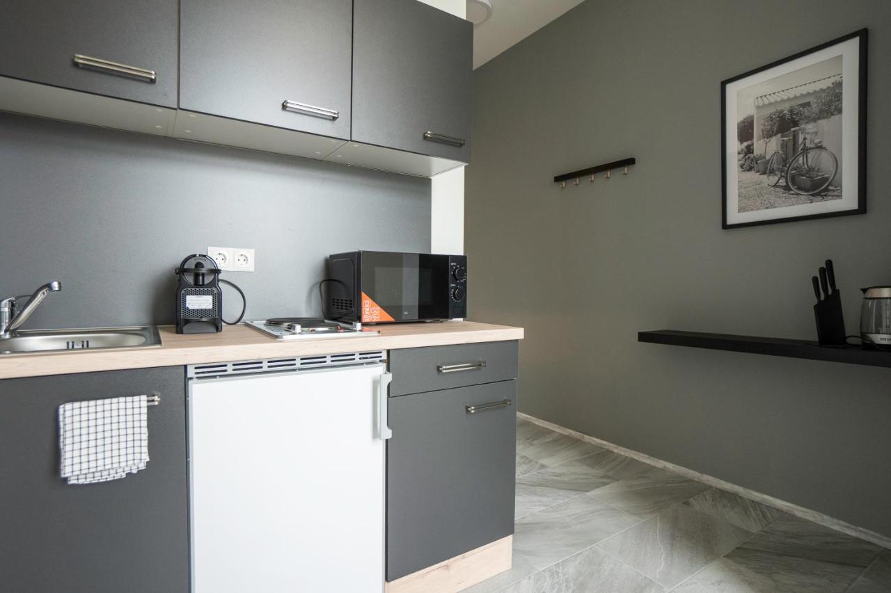 New With A King-size Bed In A Calm Area Apartment Wien